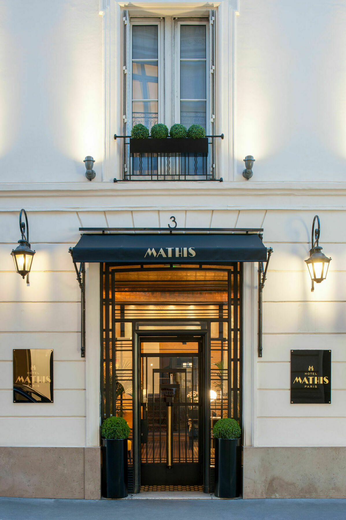 Hotel Mathis Elysees Париж Екстер'єр фото